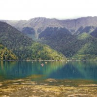 Озеро Рица :: Юлия Семашко