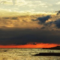 Закат на берегу Гаспры :: Tutsan 