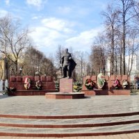 Монумент посвящённый Власову Н.И. (1965 год) :: Ольга Кривых