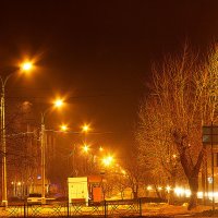 Ночная жизнь ночного города. :: Viktor Сергеев