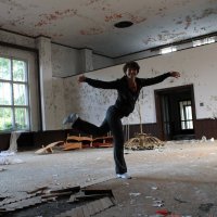 ballet dancer in the ruins :: Konstantin Pervov