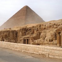 Пирамида Хеопса. Легкая песчаная буря. :: Anna Lepere