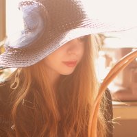 Девушка в шляпе :: Светлана Торгашева