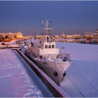 Ледовая стоянка ***  Parking in ice :: Александр Борисов