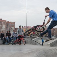 Пермские BMX-еры :: Евгений МЕРКУШЕВ