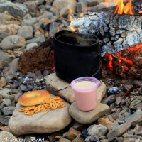 Таежный чай с баранками и крендельками,вкусноо! :: Marusiya БОНДАРЕНКО