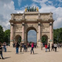 Триумфальная арка Каррузель перед Лувром :: Василий Гущин