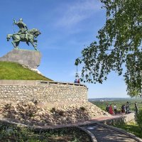 Памятник Салавату Юлаеву :: Любовь Потеряхина