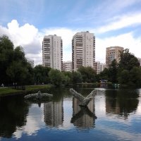 Вид на пруд в Воронцовском парке :: Сергей Васильевич