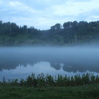 Туман над озером :: Татьяна Грошева