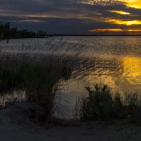 На закате :: Юрий Сименяк