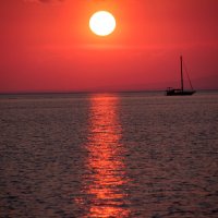 Закат на Эгейском море. :: Гена Белоногов 