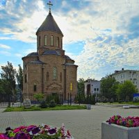 Армянская церковь на пл. Карла Маркса. (первая попытка HDR-фото). :: Olga Vorzheva