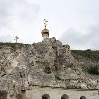 Меловая церковь XVII века :: Юрий Таратынов