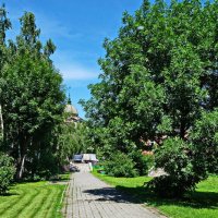 В сквере.Старый Бийск. :: Владимир Михайлович Дадочкин