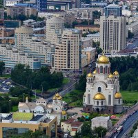 Екатеринбург с высоты 187 метров 2. :: Виталий Дарханов