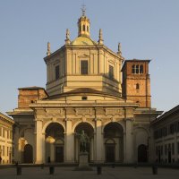 Базилика Сан-Лоренцо- Маджоре в Милане :: Марина 