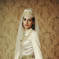 невеста  в национальном наряде.... :: Батик Табуев