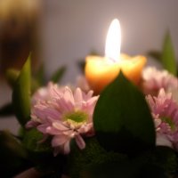 Праздничная свеча :: Петр Мерзляков
