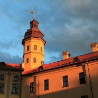 Закат в Несвижском замке. :: Сергей Черник