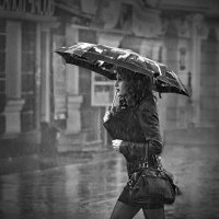 Та, которая уходит в дождь... :: Александр Поляков