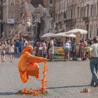 прогуливаясь по Piazza Navona :: Александр Святкин