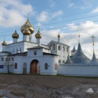 Воскресенский мужской монастырь :: Galina Leskova