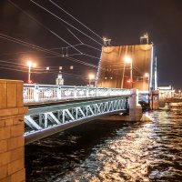 Развод мостов :: Полина Саталкина 