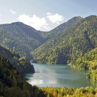 Осень на озере Рица :: Татьяна Маркова (tvm00/Татьяна)