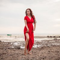 танцы на берегу :: Ева Олерских