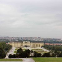Вид на дворец и Вену от колонады :: Gennadiy Karasev
