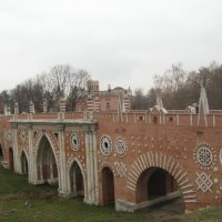 Мост в Царицыно :: Джулия К.