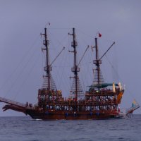 пиратская яхта :: sinichkani Ptichka