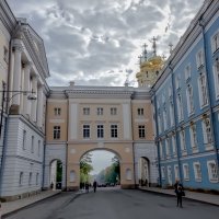 Лицей налево, дворец на право. :: Андрей Печерский 
