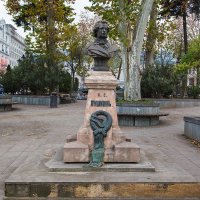 Тбилиси Монумент А.С. Пушкину в сквере около площади Свободы :: Вячеслав Шувалов