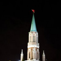 Кремлевская башня :: Антон Сагуров