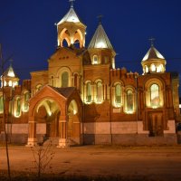 Армянская церковь :: Олег Цуциев