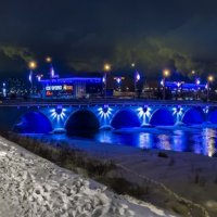 Ночь.Река.Мост. :: Виталий Летягин
