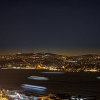 Ночной Стамбул. Вид на Босфор :: Ростислав Бычков
