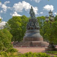 памятник Екатерине II на площади Островского в Санкт-Петербурге :: Александр Дроздов
