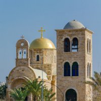 Храм на  иорданском берегу Иордана :: Тарас Леонидов