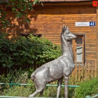 Тверь. Скульптура оленя в Затьмачье :: Алексей Шаповалов Стерх