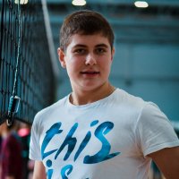 Игрок команды по волейболу - Алексей. :: Юлия 
