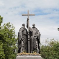 Памятник Мефодию и Кириллу :: Alexander Borisovsky