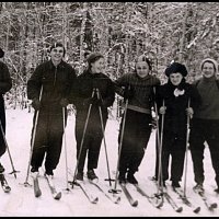 Лыжники из прошлого :: Михаил Лобов (drakonmick)