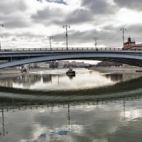 Большой Устьинский мост :: Ирина Шарапова
