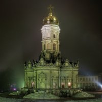 Церковь в Дубровицах :: Евгений (bugay) Суетинов