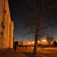 Мартовский вечер в Нижегородском Кремле :: Юрий Кузьмин