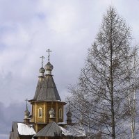 Церковь в Ленске :: Владимир Собардахов