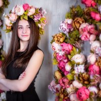 Девушка-весна :: Светлана Луковникова